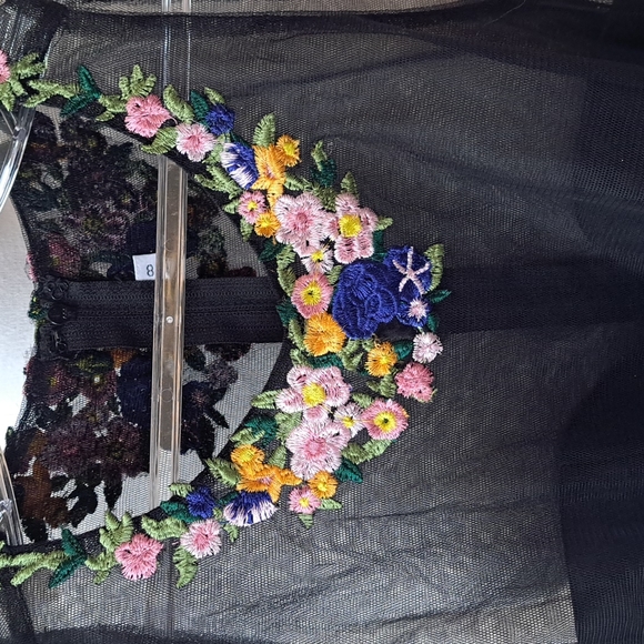 Flower embroidered two piece dress